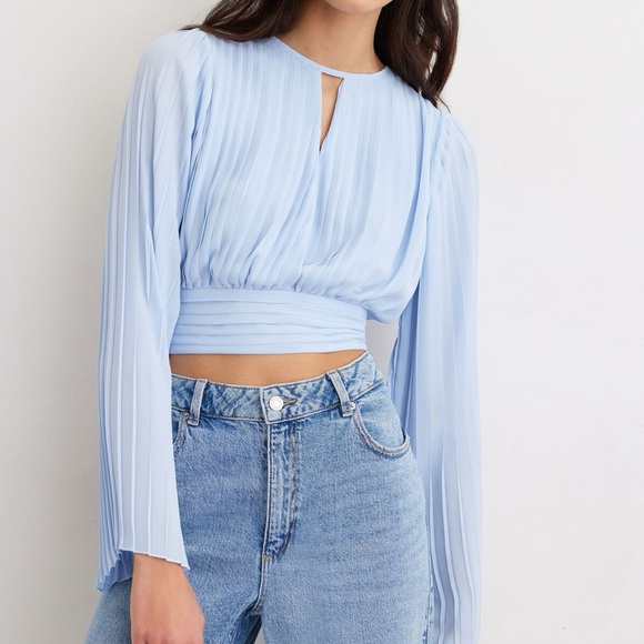 NWT Dynamite Pleated Blouse - Picture 1 of 6